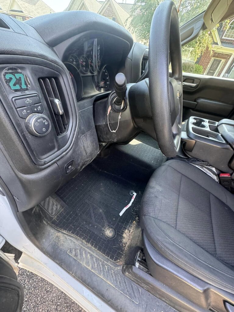 Mobile washes car in Columbia, SC by Mikah’s, offering detailing auto and mobile detailing services.