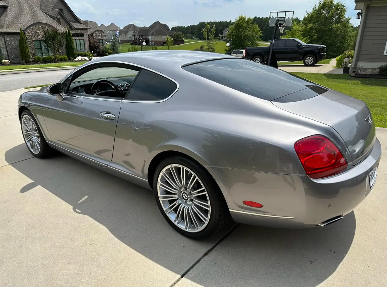 Car detailing in Columbia SC by Mikah’s, offering detailing auto and vehicle detailing near me